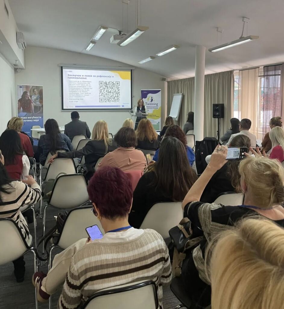 IMG 7a46031d8d7093eb67f55432c8bd10db V